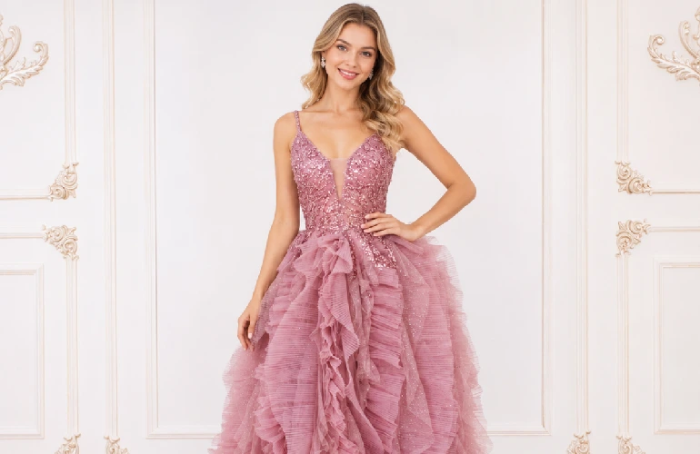 The Art of Finding Dresses You'll Love Wearing Again blog image